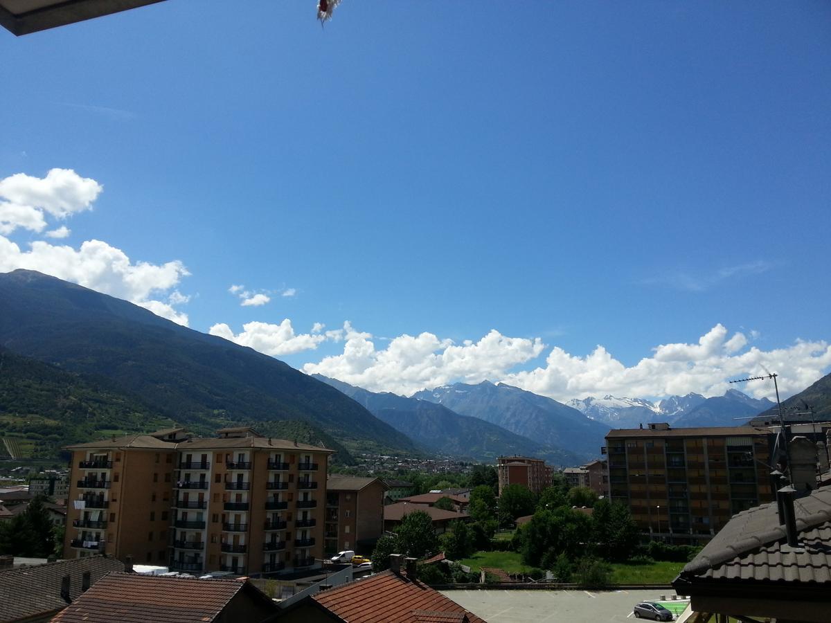 Apartament Arc En Ciel Aosta Zewnętrze zdjęcie